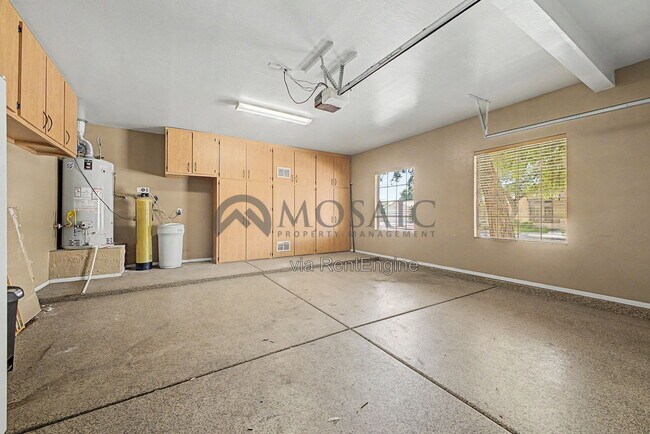 Building Photo - 2172 W Enfield Way