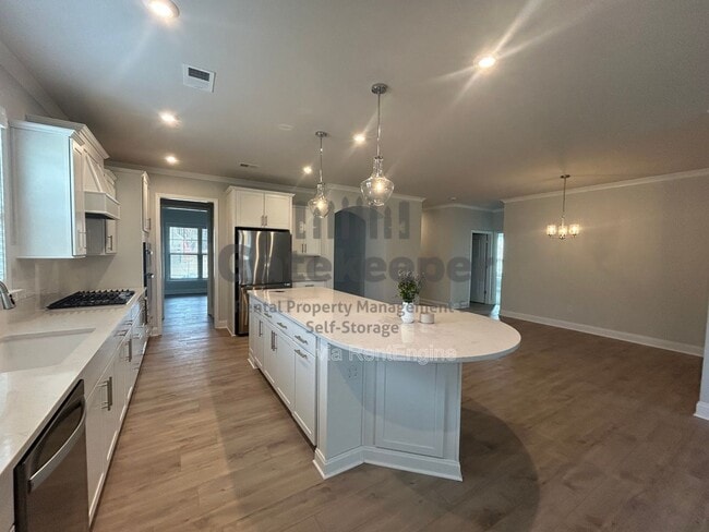 Building Photo - 505 Colebrook Wy