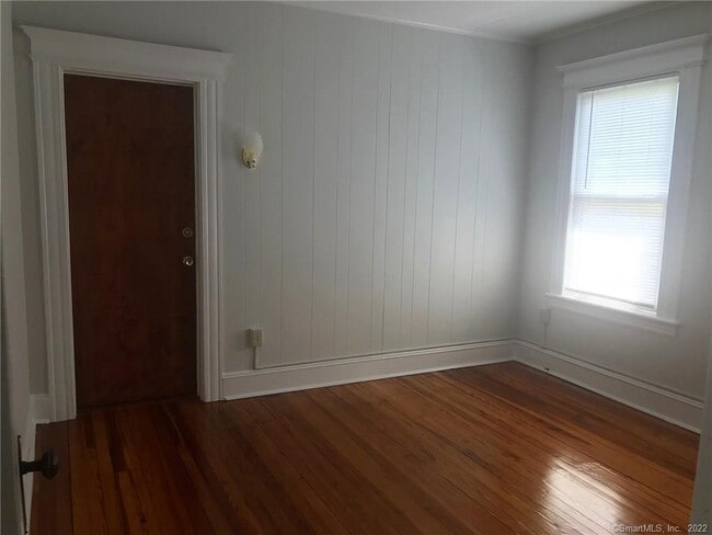 Building Photo - 201 Myrtle St