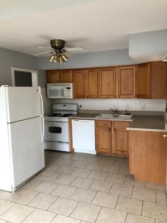 Building Photo - 308 Lakeside Dr, Ballwin, MO 63021