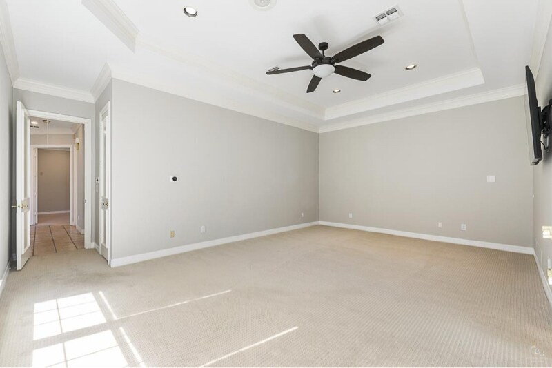 Building Photo - 17105 Vista Tree Cir
