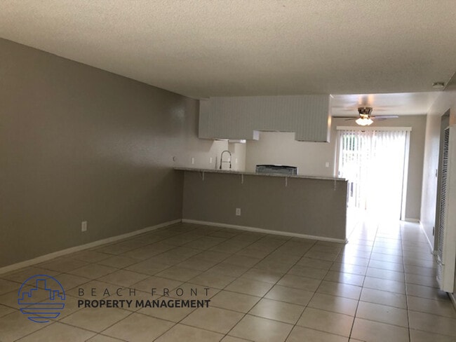 Building Photo - 2186 Pacific