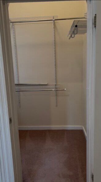 Building Photo - 2306 Sidney St