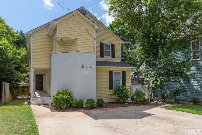 Primary Photo - 213 N Boylan Avenue Unit A