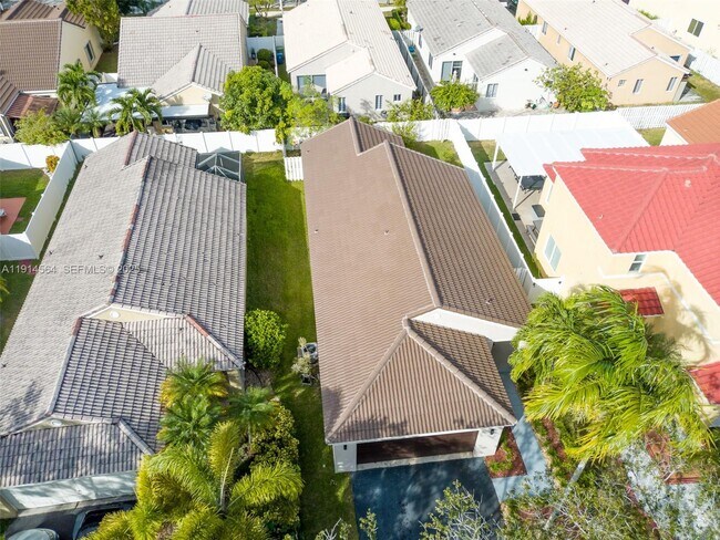 Building Photo - 1592 Salerno Cir