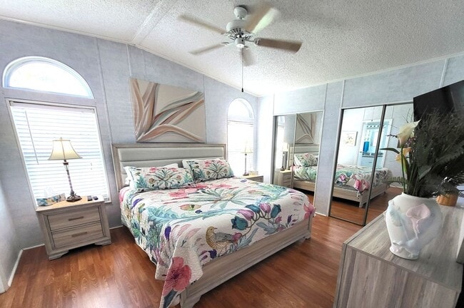 Building Photo - 8403 Delphinium Ct