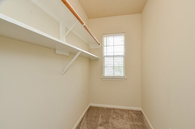 Building Photo - 4214 Barossa Valley Ln