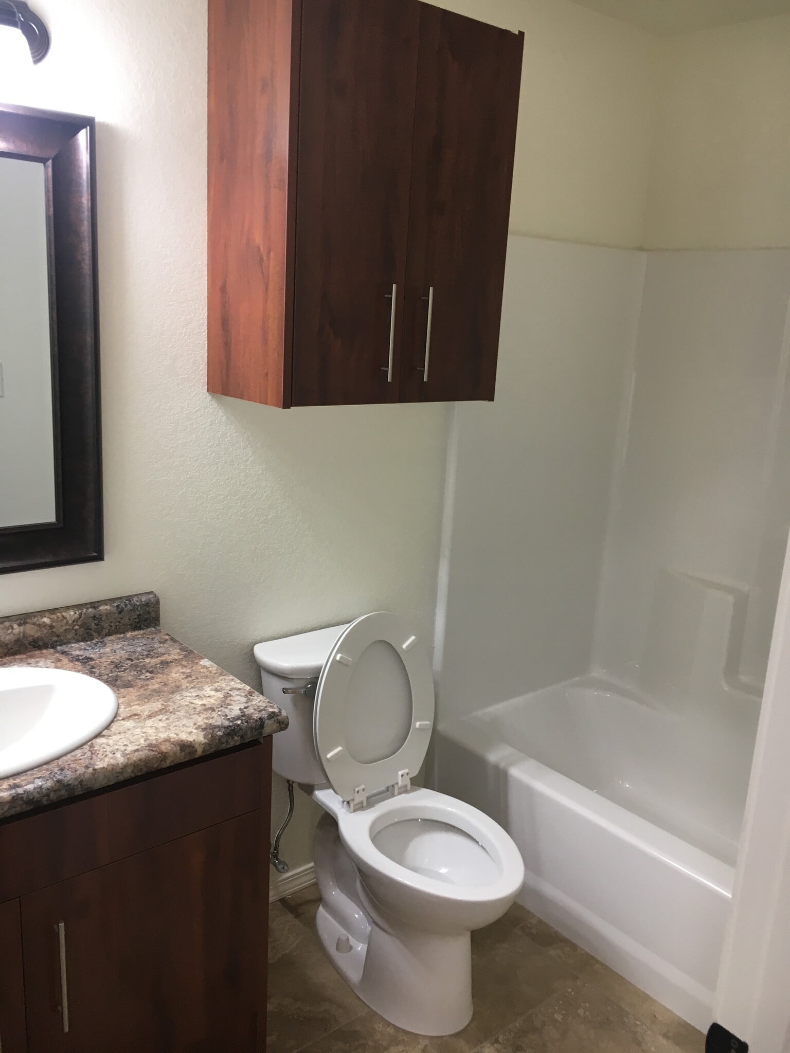 HALL BATH - 1073 N Erie Ave