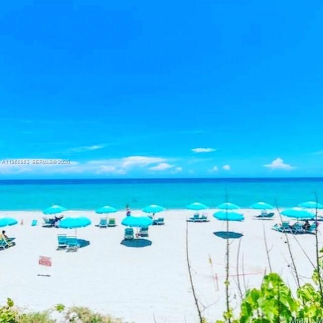 Building Photo - 2501 S Ocean Dr