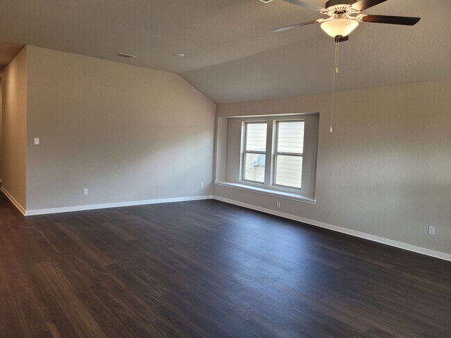 Building Photo - 1108 Riverwood