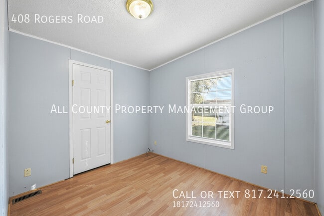 Building Photo - 408 Rogers Rd