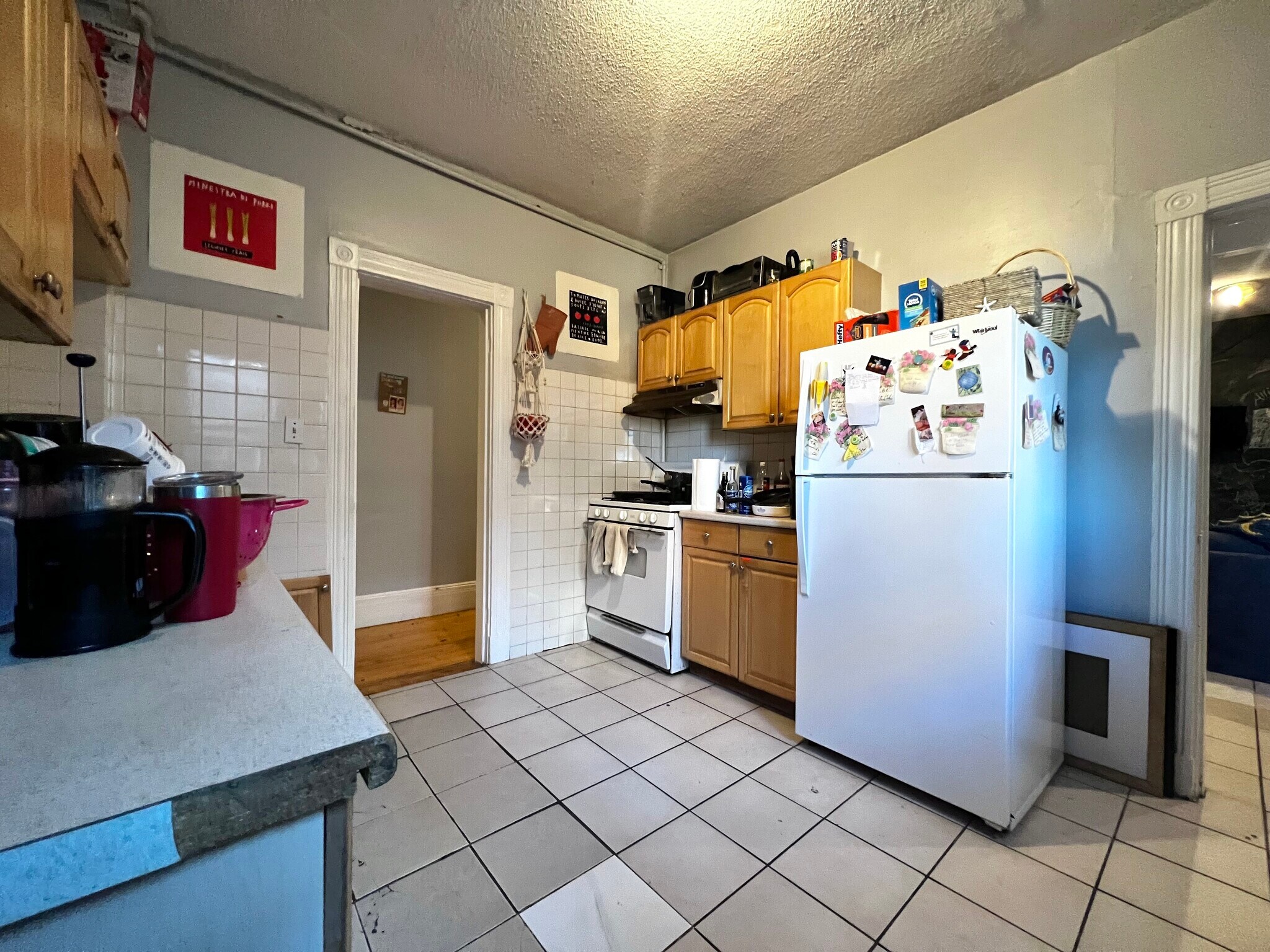 Building Photo - 18 Glenville Ave