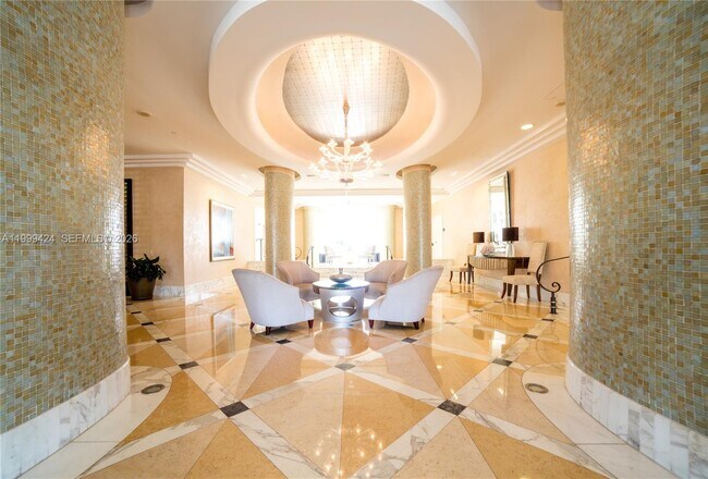 Building Photo - 6917 Collins Ave