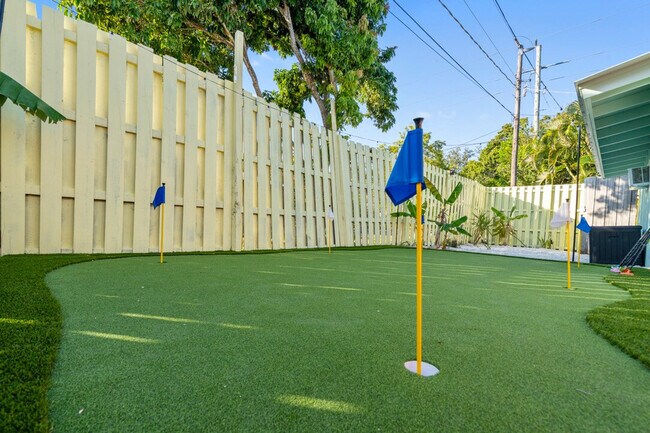 Building Photo - 8709 9th Ave NW