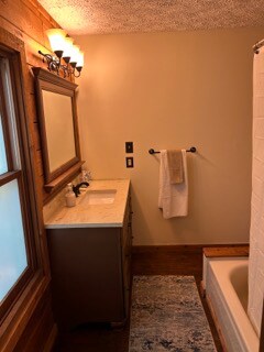 Building Photo - 105 N Arrowhead Dr