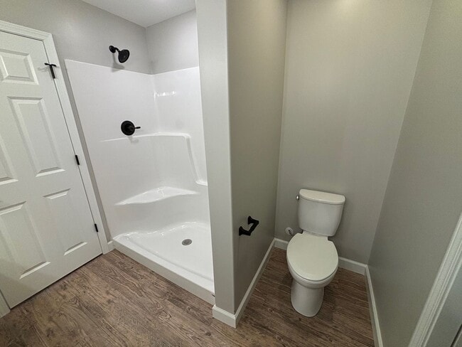 Building Photo - Italian Estates Property Management