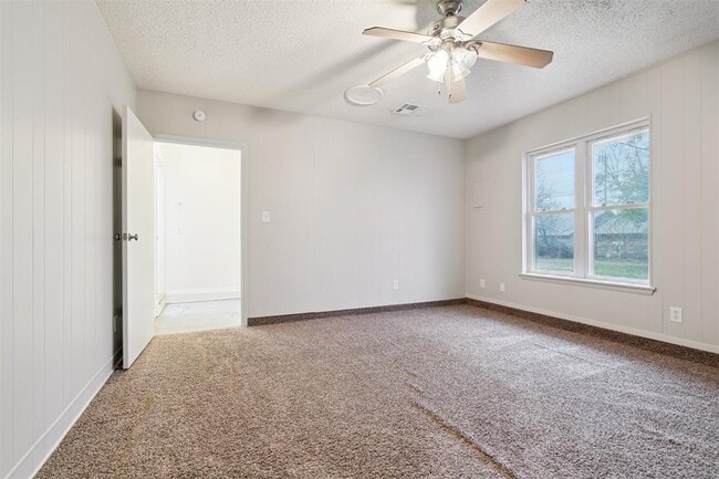 Building Photo - 2508 NW 109th St