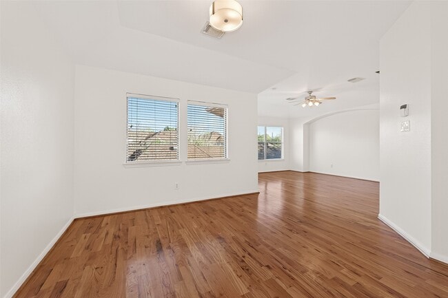 Building Photo - 17719 Brair Arbor