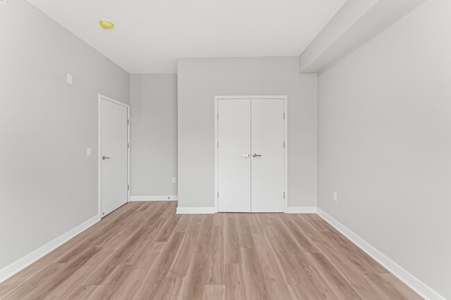 Building Photo - 475 Communipaw Ave