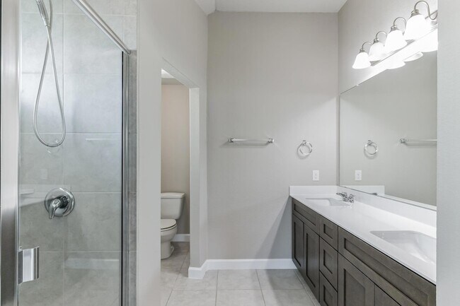 Building Photo - 6044 Urbano Bnd