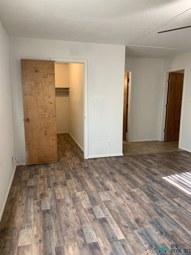 Building Photo - 13 Paseo Village