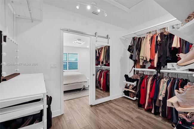 Building Photo - 4091 Pelicano Way