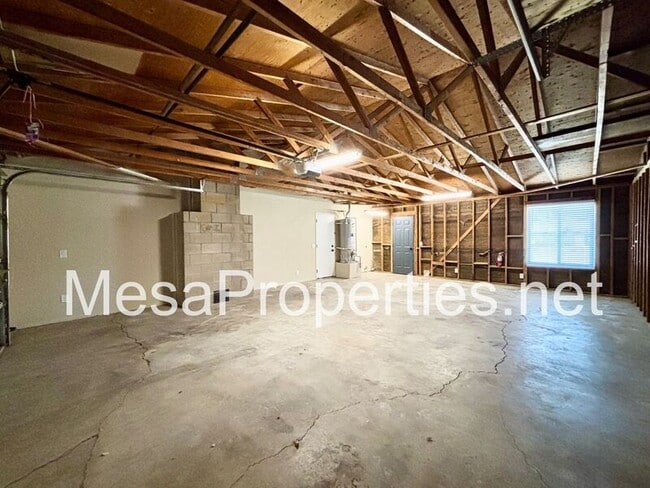 Building Photo - 15850 Washoan Rd