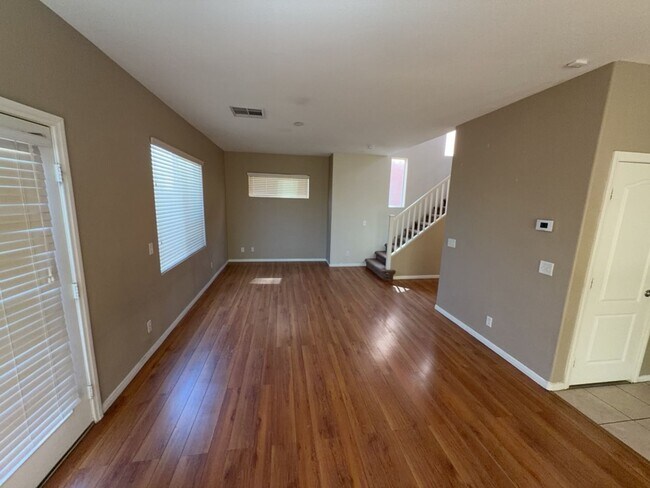 Building Photo - Gated community in Southern Highlands!