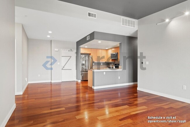 Building Photo - Unit 4183
