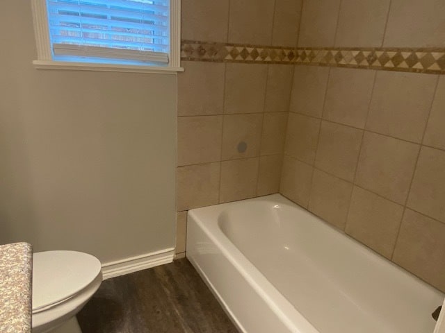 Building Photo - 1621 Brookfield Dr