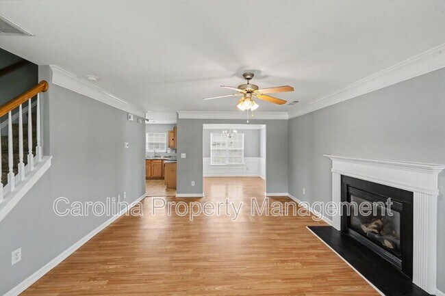 Building Photo - 10521 Barvas St
