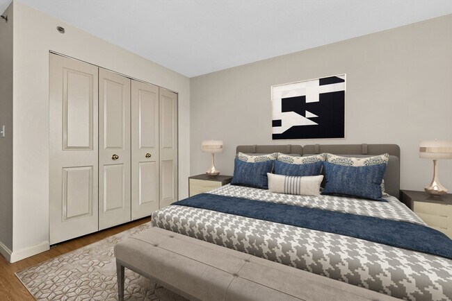 Building Photo - 8 Museum Way