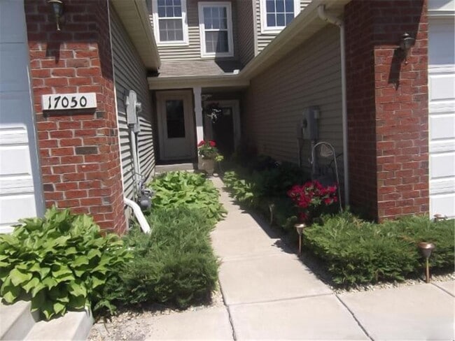 Building Photo - 17050 78th Pl N