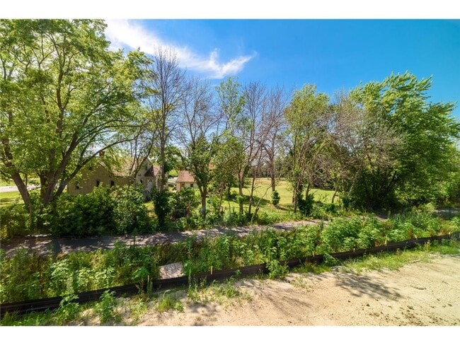 Building Photo - 12709 Ashbury Dr