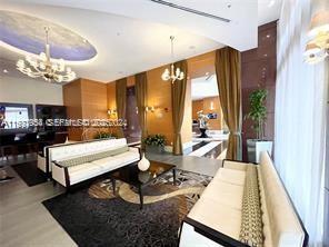 Building Photo - 253 NE 2nd St