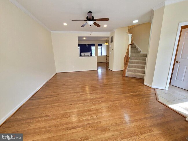Building Photo - 9382 Penrose St