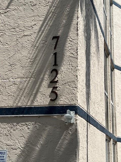 Building Photo - 7125 NW 186th St