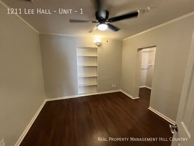 Building Photo - 1211 Lee Hall St