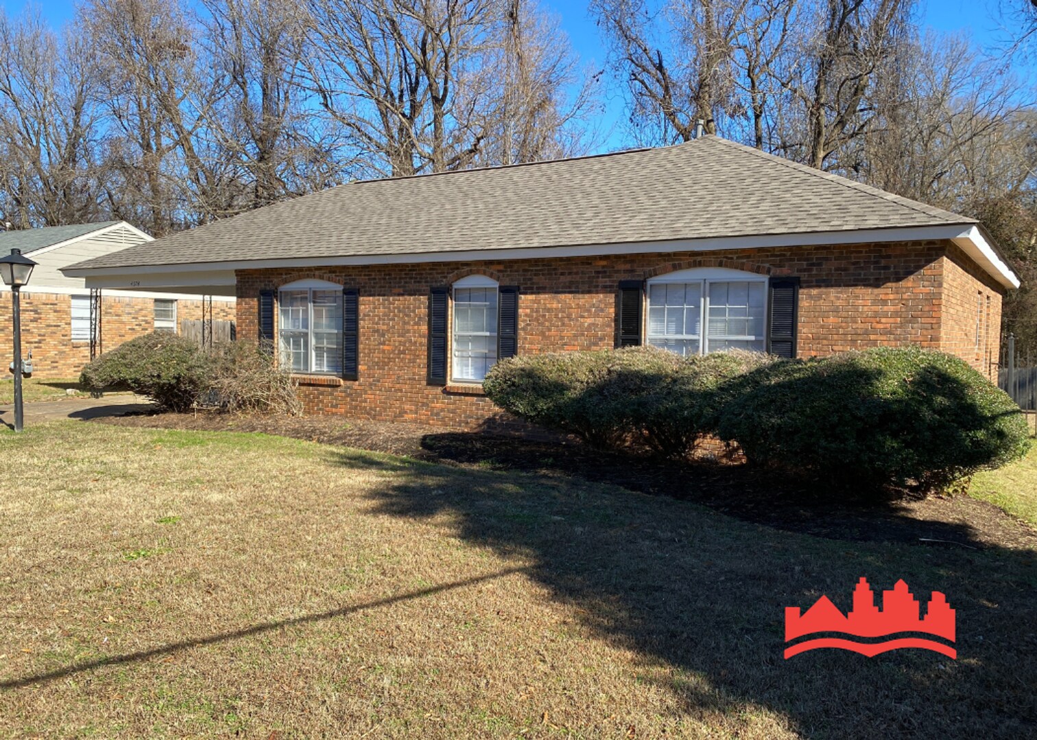 Building Photo - 4574 Whiteside St