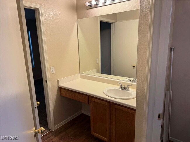 Building Photo - 2636 Wooly Rose Ave