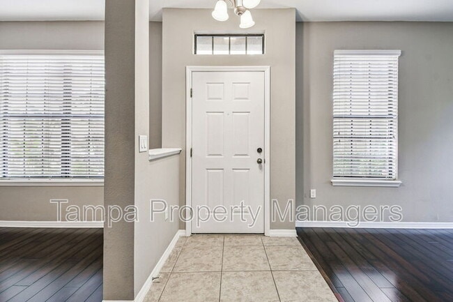 Building Photo - 5704 Kingletsound