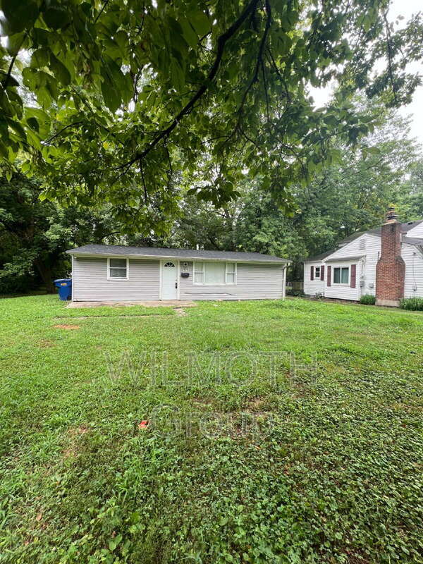 Primary Photo - 7171 E 48th St