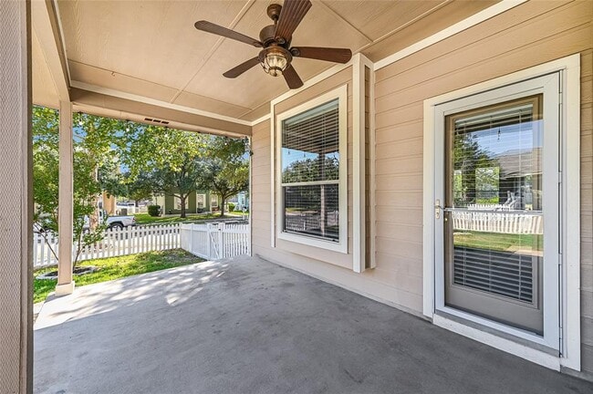 Building Photo - 1227 Cardigan St