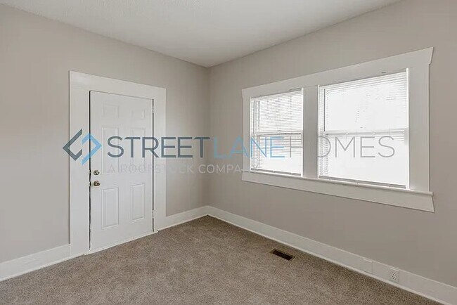 Building Photo - 2317 22nd St Ensley