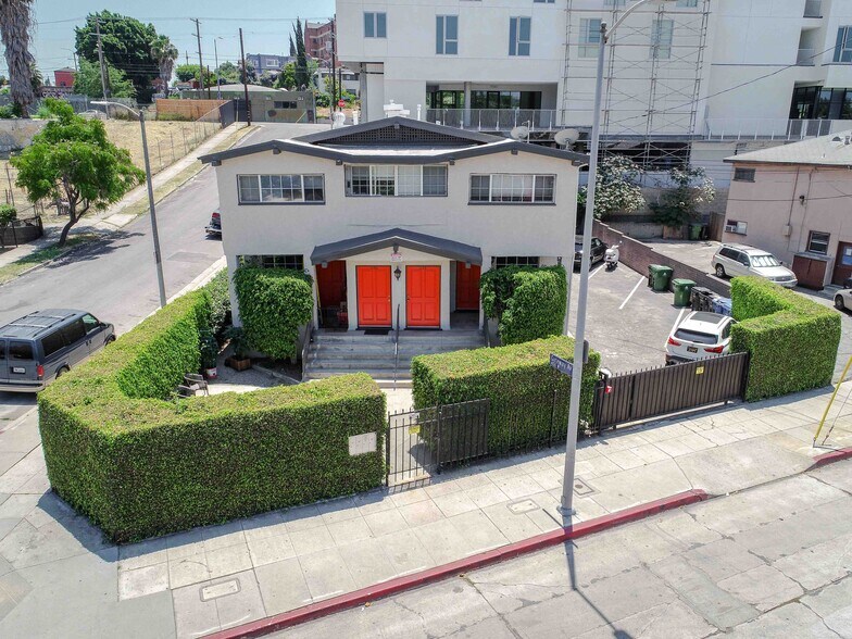 Primary Photo - 1126 Myra Ave