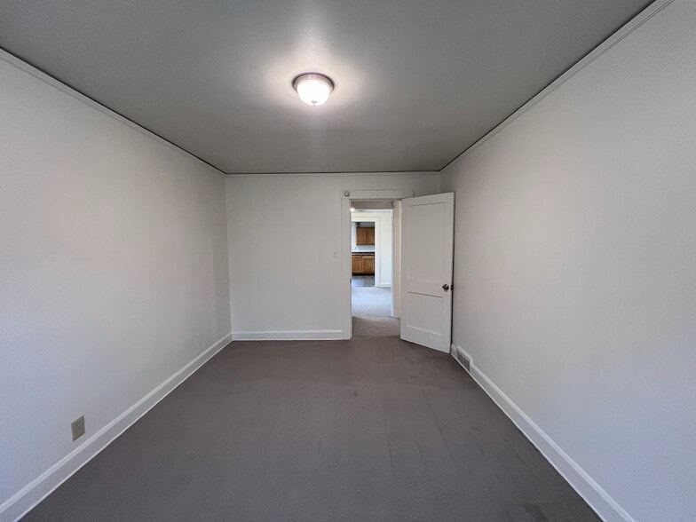 Building Photo - 188 Pennsylvania Ave