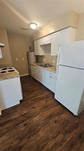 Building Photo - 212 S Shady Shores Dr
