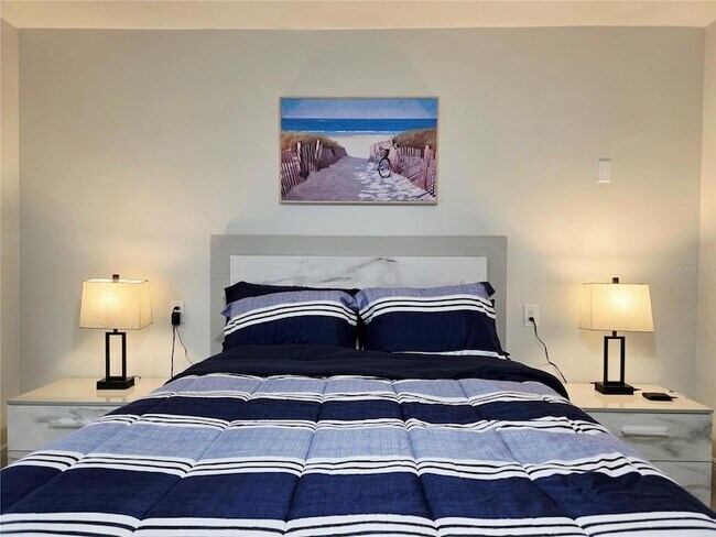 Building Photo - 3435 Overlook Dr NE