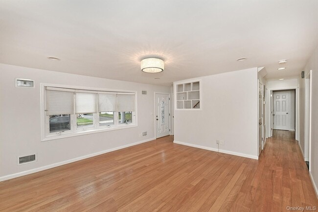 Building Photo - 2328 Westley Rd