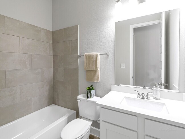 Building Photo - 4210 Haven Crest Ln